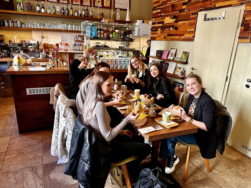 Můj Bagel - Můj Bagel Korunní 1321/62, 120 00 Praha 2-Vinohrady, Czechia