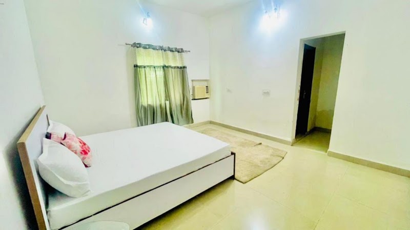 Aravali Hill - Aravali Hill, Farm no. G-4 Gurgoan Hill, Badshahpur Sohna Rd, Nitin Vihar, Nahar Pur Rupa, Sector 33, Gurugram, Haryana 122004, India