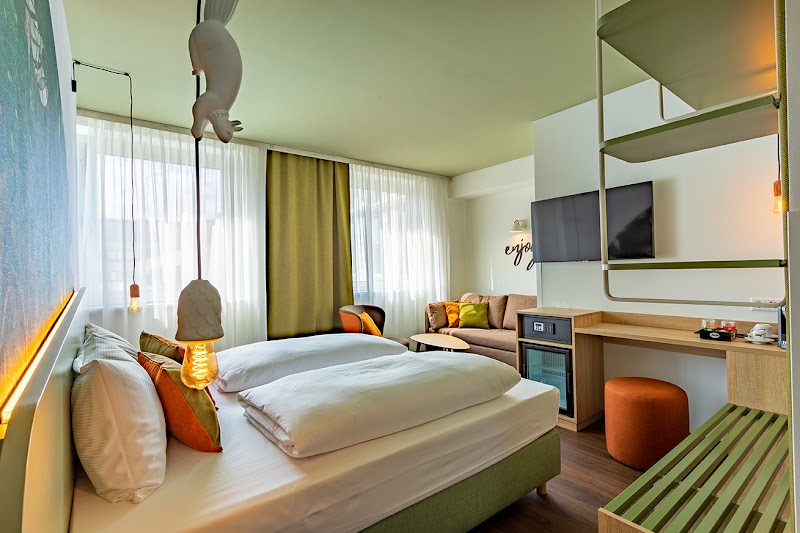 Hotel The Weekend - Hotel The Weekend Halbgasse 3, 1070 Wien, Austria