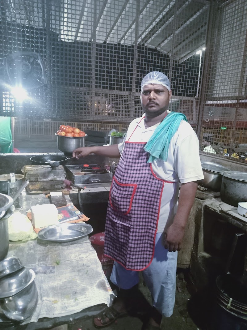 Chaudhary Family Restaurant Dhaba - Chaudhary Family Restaurant Dhaba Shop No. 10, Chaudhary Digamber Singh Nagar, Mathura, Uttar Pradesh 281001, India