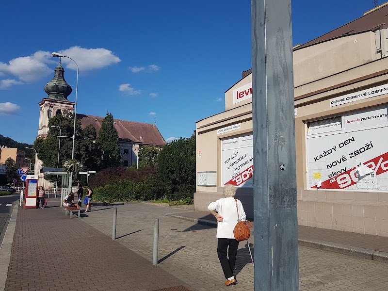 cheap food - cheap food, 28. října 1216/2, 405 02 Děčín-Děčín 2, Czechia