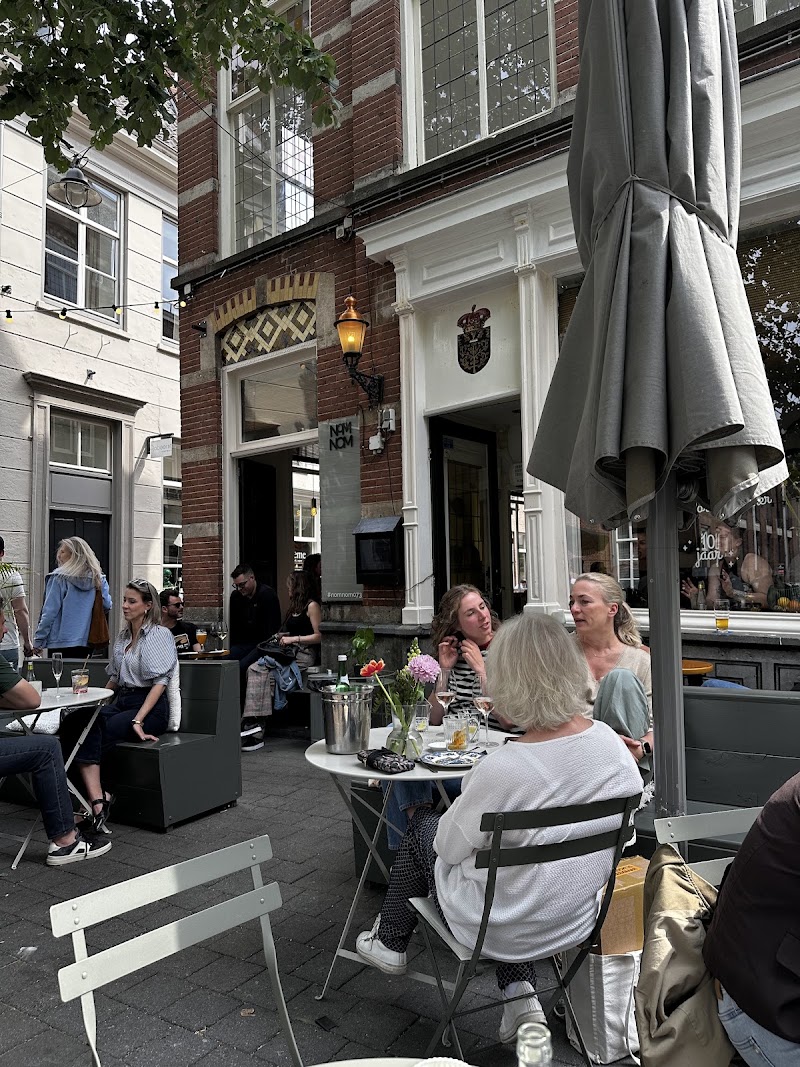 Nom Nom - Nom Nom Postelstraat 79, 5211 DX 's-Hertogenbosch, Netherlands