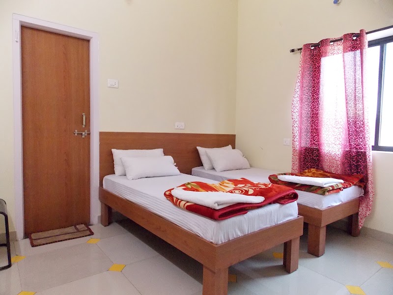 Hotel Good Luck - Hotel Good Luck, पोस्ट ऑफ़िस के पीछे, Station Chowk, behind Post Office, स्टेशन चौक, Agrasen Colony, Raigarh, Chhattisgarh 496001, India