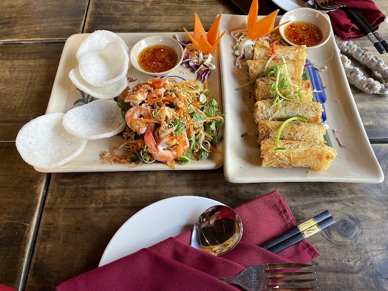 The Son Bistro – Vietnamese Restaurant, Craft Beer & Bar - The Son Bistro – Vietnamese Restaurant, Craft Beer & Bar, 98 Lê Lợi, Old Town, Hội An, Đà Nẵng 51300, Vietnam