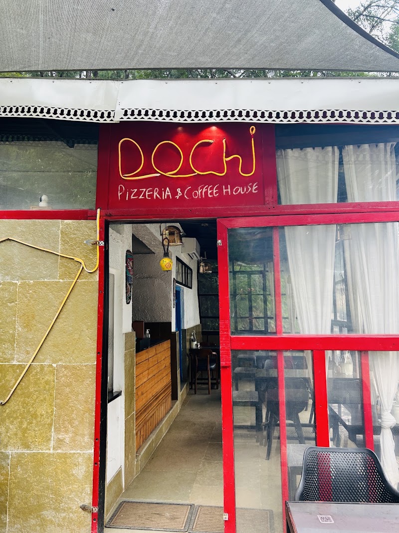 Dochi - Village Pizzeria & Coffee House - Kasauli - Dochi - Village Pizzeria & Coffee House - Kasauli 500 meters before Glenview hotel, Pizzeria & coffee house, Two shops, Dochi, Kasauli, Himachal Pradesh 173204, India