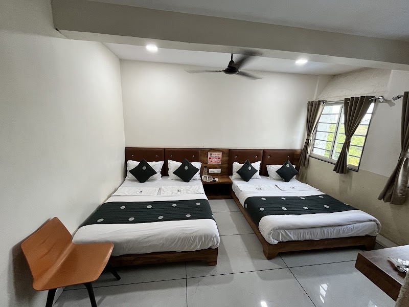 Hotel Relax AC Dormitory - Hotel Relax AC Dormitory, 2nd floor, Jasvant Chambers, near Sidi Saiyyed Ni Jali, Old City, Lal Darwaja, Ahmedabad, Gujarat 380001, India