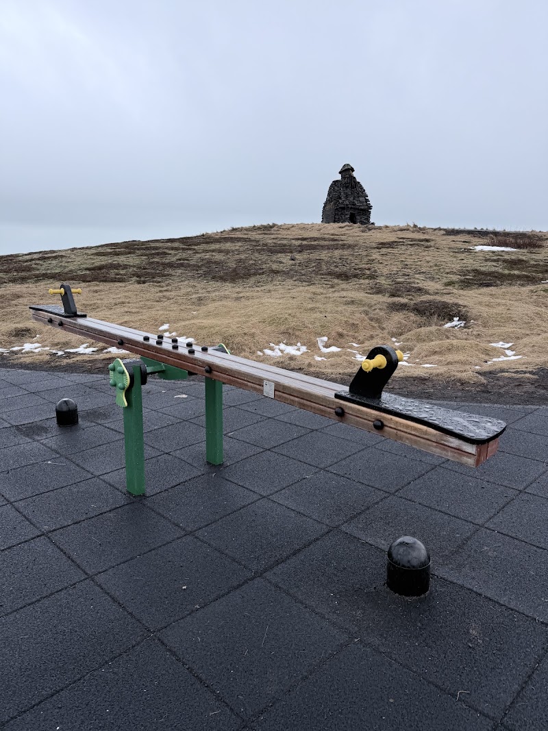 Monument to the Bard of Snæfellsás - Monument to the Bard of Snæfellsás, Q98F+745, Arnarstapavegur, 356 Arnarstapi, Iceland