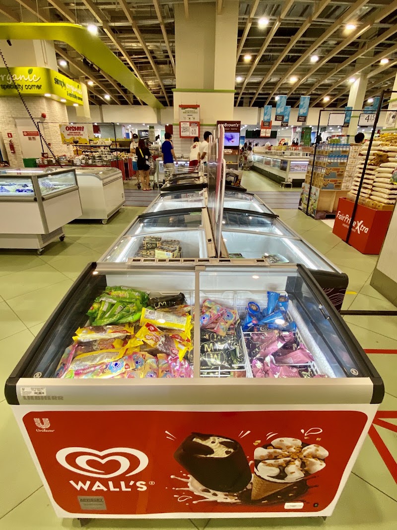 Kallang Wave Mall - Kallang Wave Mall 1 Stadium Pl, Singapore 397628
