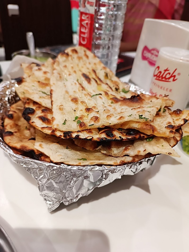 Chaudhary Restaurant - Chaudhary Restaurant Shop No - 25 26 Main, Huda Market, Sector 15, Faridabad, Haryana 121007, India