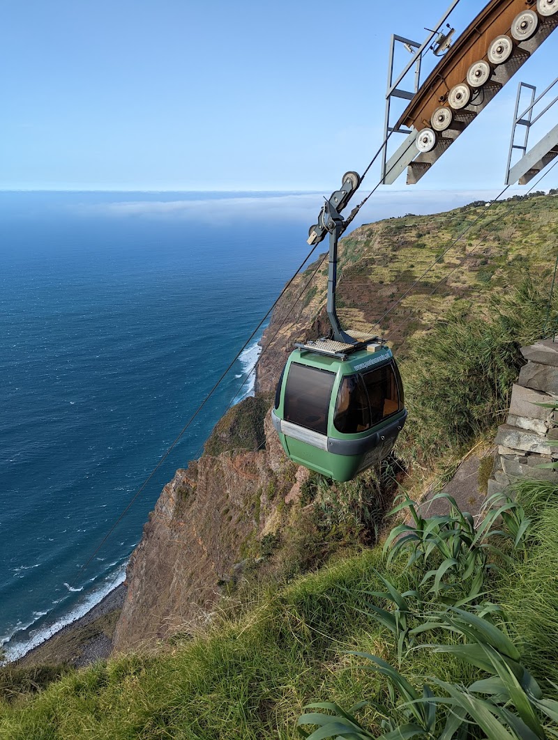 Teleférico das Achadas da Cruz - Teleférico das Achadas da Cruz, Vereda da Achada do Calhau, Caminho do Teleferico, 9270-015 Porto Moniz, Portugal