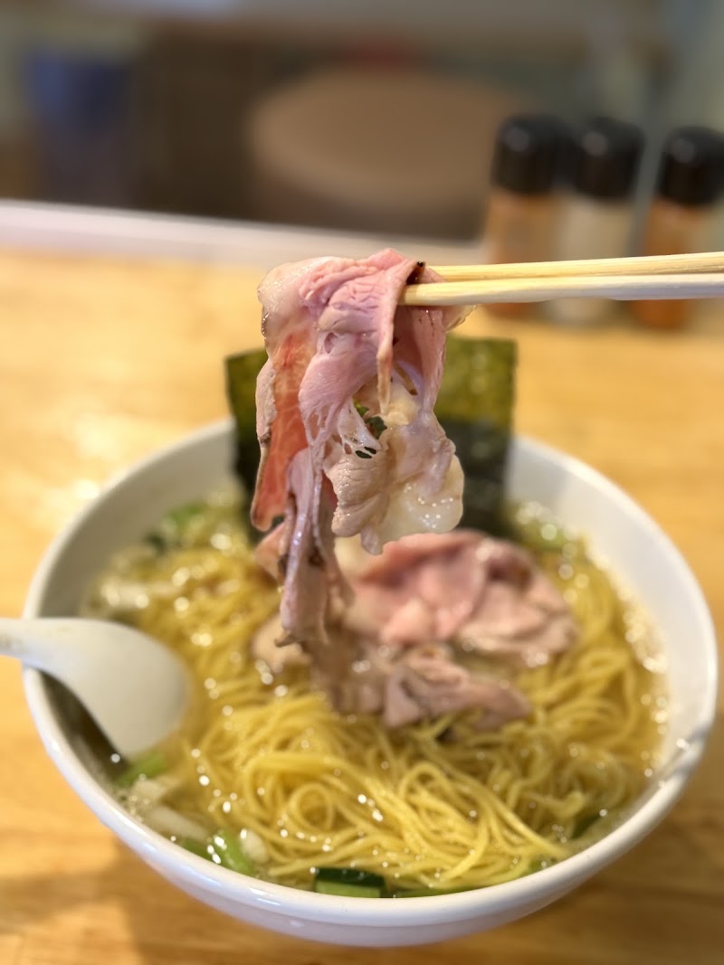 MATSUYOSHI DAIHANTEN (Former name GANKO RAMEN 18) - MATSUYOSHI DAIHANTEN (Former name GANKO RAMEN 18), 4-chōme-7-20 Tenjinbashi, Kita Ward, Osaka, 530-0041, Japan