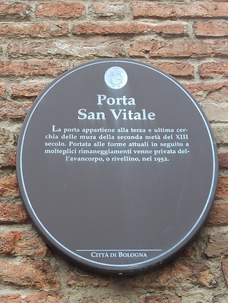 Porta San Vitale - Porta San Vitale, Piazza di Porta S. Vitale, 40125 Bologna BO, Italy