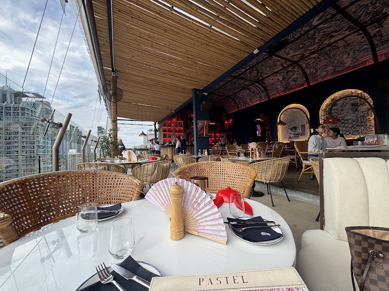 Pastel Rooftop Bar & Mediterranean Dining - Pastel Rooftop Bar & Mediterranean Dining 22nd floor, Aira Hotel, 14 Soi Sukhumvit 11, Khwaeng Khlong Toei Nuea, Watthana, Krung Thep Maha Nakhon 10110, Thailand