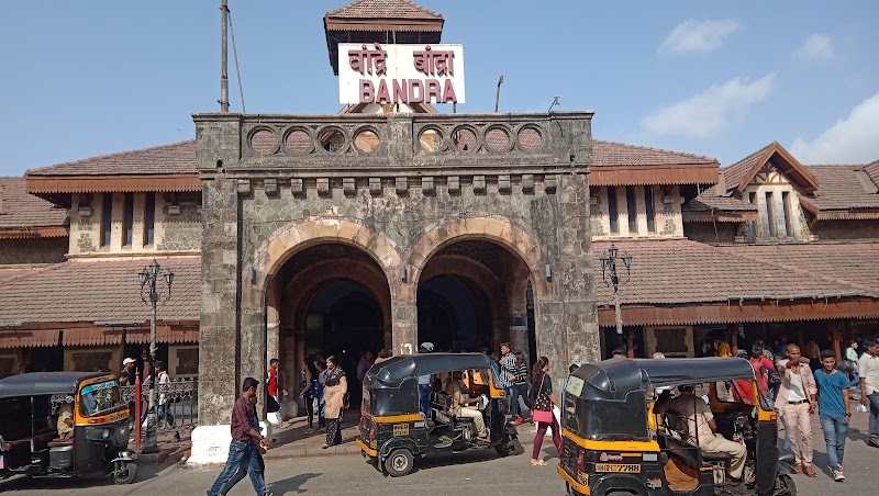 Bandra - Bandra, Bairam Naupada, Bandra East, Mumbai, Maharashtra 400050, India