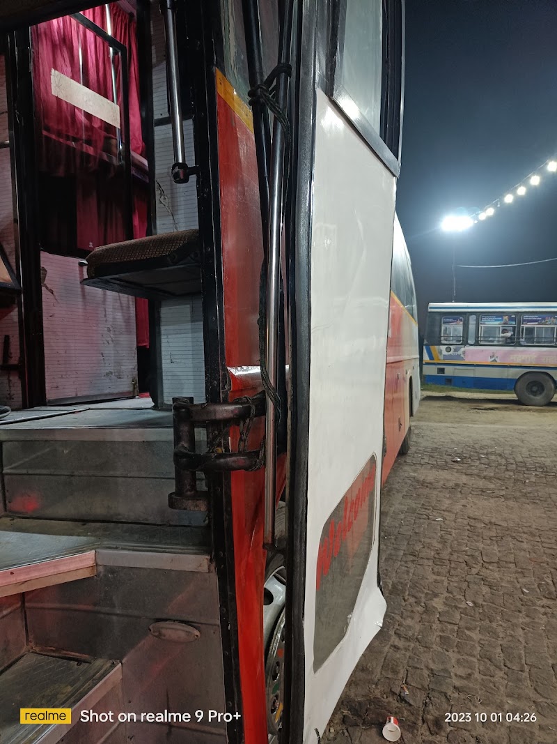 Shri Hare Rama Travels - Shri Hare Rama Travels, Shop no. 8 Ambedkar market Mori gate gol chakkar, Block K, Railway Colony, Tis Hazari, Delhi, 110054, India