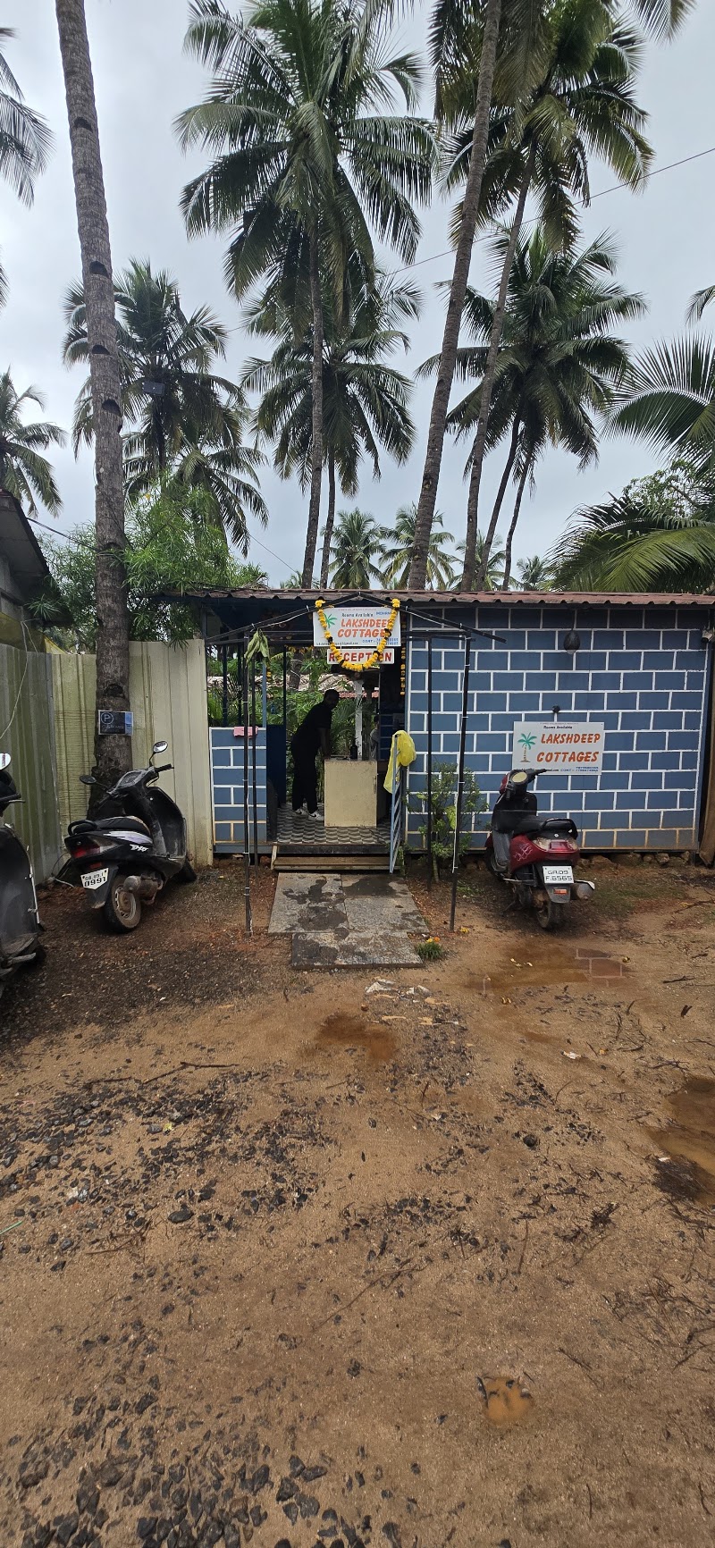 Lakshdeep Cottages