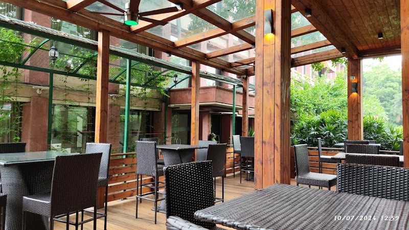 Cine Tree Cafe - Cine Tree Cafe Rafi Marg, behind RBI Bank Inside Constitution Club of India, Sansad Marg Area, New Delhi, Delhi 110001, India