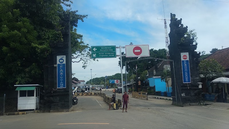 Pelabuhan Padang Bai - Pelabuhan Padang Bai, FG85+J68, Jl. Pelabuhan Padang Bai, Bali 80871, Indonesia