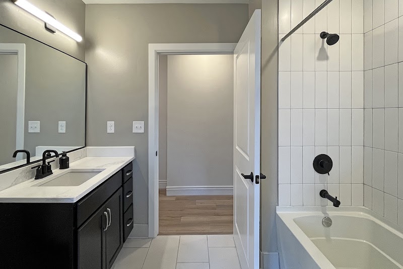 Residences at 55 - Residences at 55 55 Public Square, Cleveland, OH 44113, USA