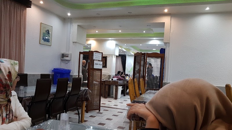 Anzali Khaneh Moalem Restaurant - Anzali Khaneh Moalem Restaurant, FFF2+QRC, Bandar Anzali, Gilan Province, Iran