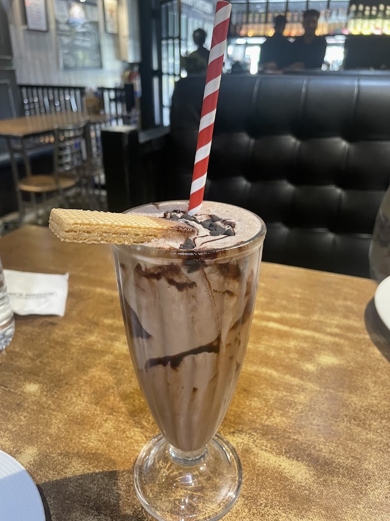 Zoobys Kitchen - Zoobys Kitchen 76-A, 1st Floor, G Block, Kalindi Kunj, Noida Rd, Shaheen Bagh, Okhla, New Delhi, Delhi 110025, India