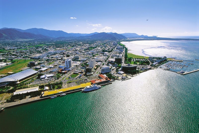 NRMA Cairns Holiday Park - NRMA Cairns Holiday Park 12-30 Little St, Manunda QLD 4870, Australia