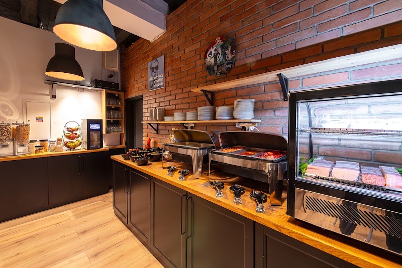 Petit Dependance - Petit Dependance, Panenská 36, 811 03 Bratislava, Slovakia