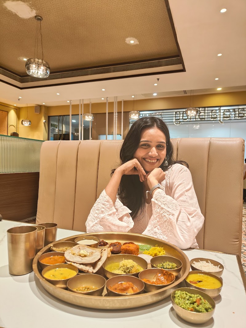 Maharaja Bhog - Maharaja Bhog Second Floor, Inorbit Mall Inorbit Mall, Malad, Malad West, Mumbai, Maharashtra 400104, India