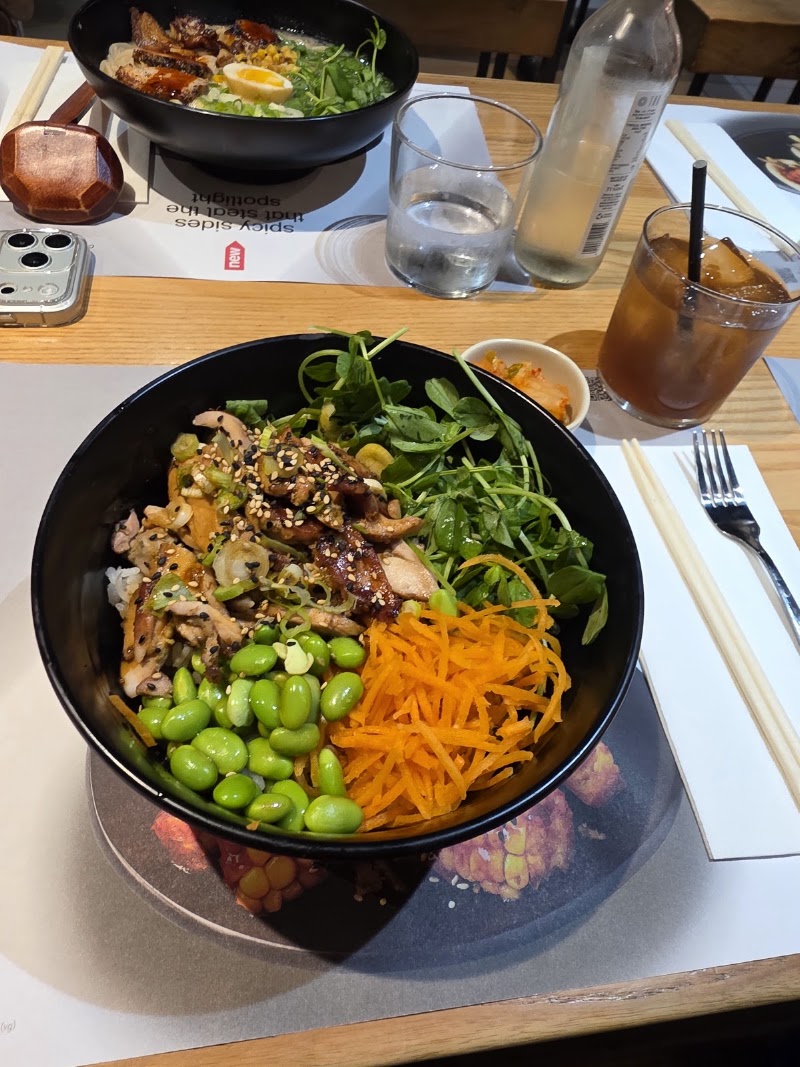 wagamama covent garden - wagamama covent garden, 17 Bedford St, London WC2E 9HP, UK