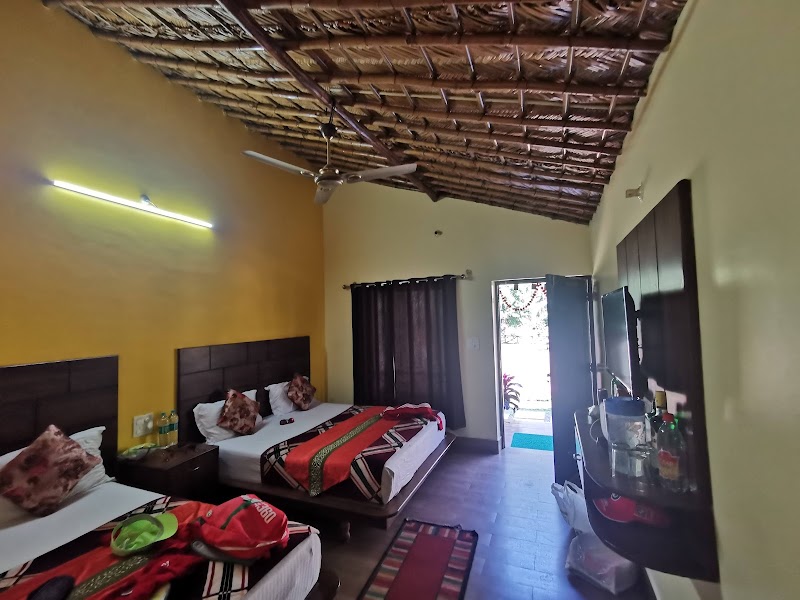 Nakshatra Resort - Luxury Camping in Rishikesh - Nakshatra Resort - Luxury Camping in Rishikesh, Village: Ratta Pani, Neelkanth Temple Rd, Rishikesh, Paliyal Gaon, Uttarakhand 249304, India