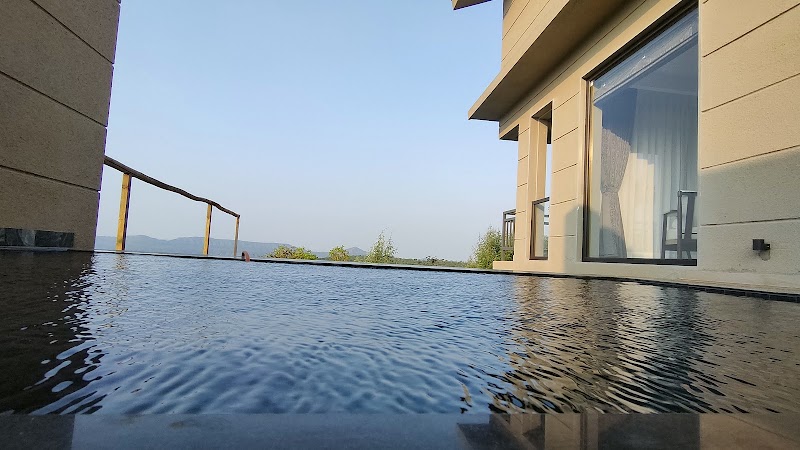 Vee Resort - Vee Resort 66/1, Tapola Rd, opposite Tarangan, before, Taldev, Mahabaleshwar, Maharashtra 412806, India