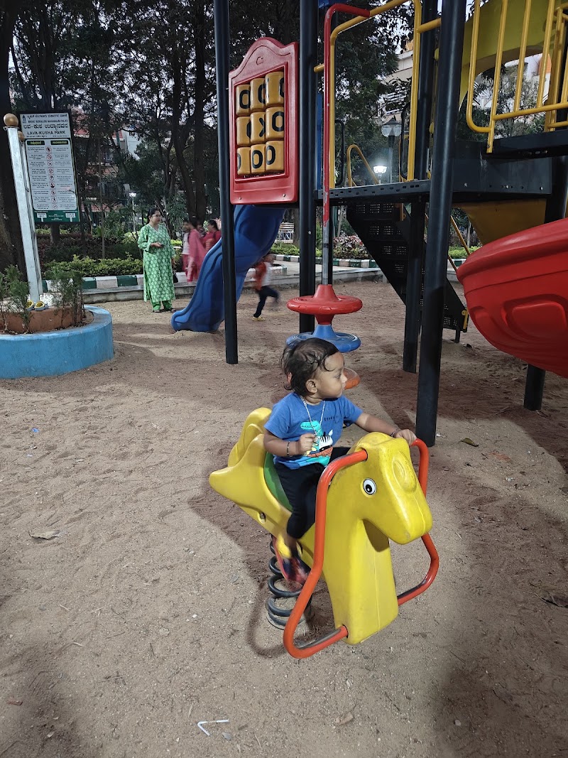 Twin Park - Twin Park, WJ5R+462, 24th Cross Rd, Sector 3, HSR Layout, Bengaluru, Karnataka 560102, India