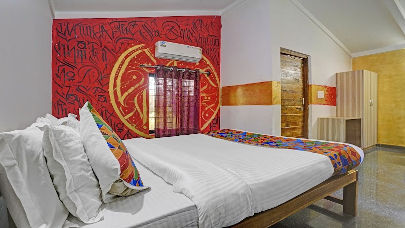 Lavish Exotic Hotel & Apartment - Lavish Exotic Hotel & Apartment MPP5+7R5, near Lavish Restaurant, Madhalawada, Girkarwada, Arambol, Goa 403524, India