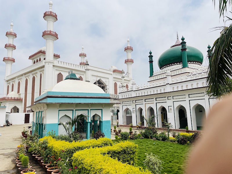 Khanqah e Arifia - Khanqah e Arifia, Shah Safi Rd, Saiyed Sarawan, Uttar Pradesh 212213, India