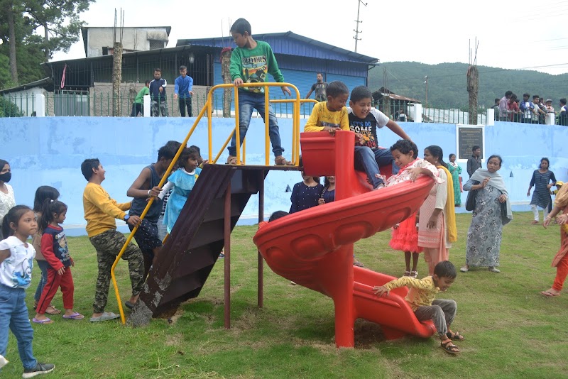 Lumparing Greenery Children Park - Lumparing Greenery Children Park HV5J+XJ9, Lumparing, Shillong, Meghalaya 793004, India