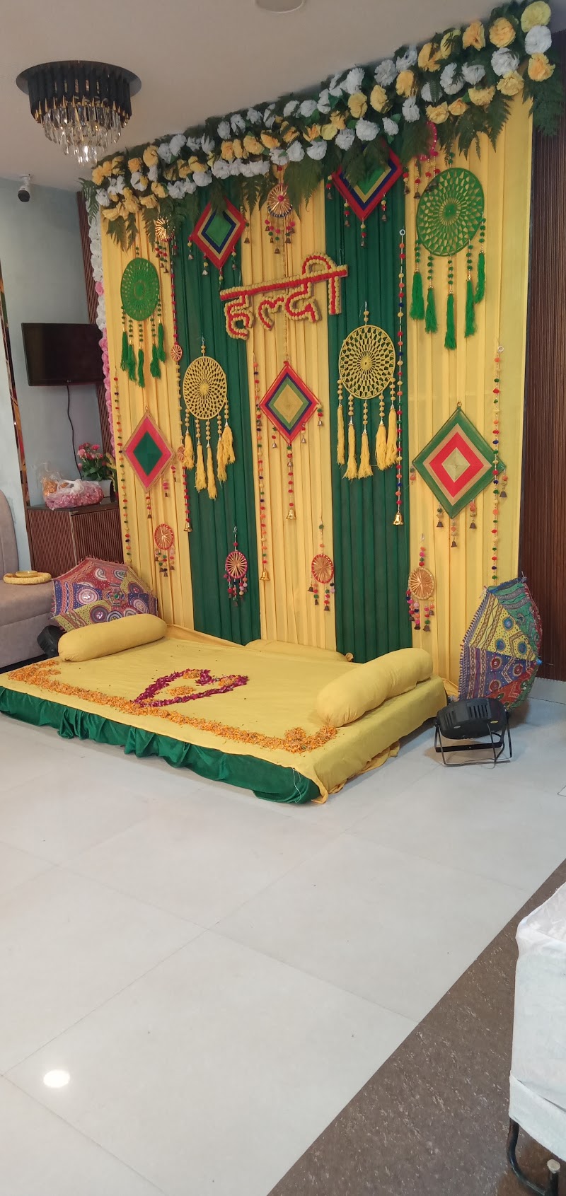 Hotel O by OYO THE VIRAAT - Hotel O by OYO THE VIRAAT HOMES-121, Sector 121, Noida, Uttar Pradesh 201316, India