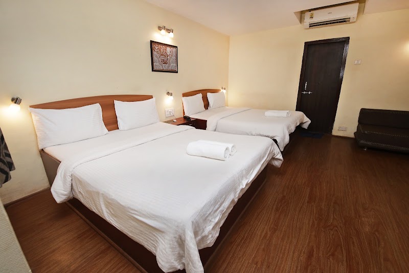 Westend Hotel Matheran - Westend Hotel Matheran R.C.Church Road, Police Station, next to Matheran, Matheran, Maharashtra 410102, India