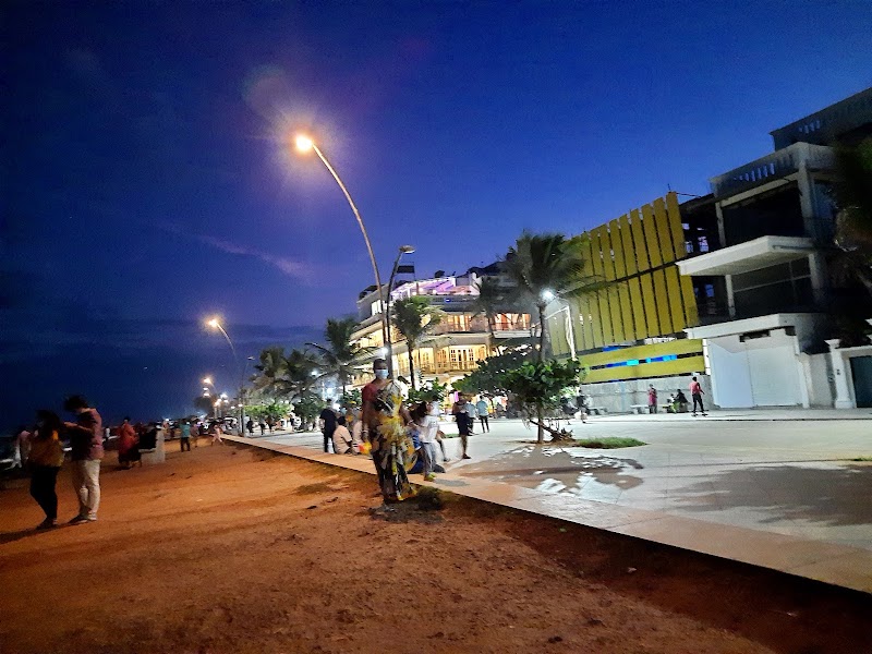 Promenade Beach - Promenade Beach Promenade Beach, Puducherry, India