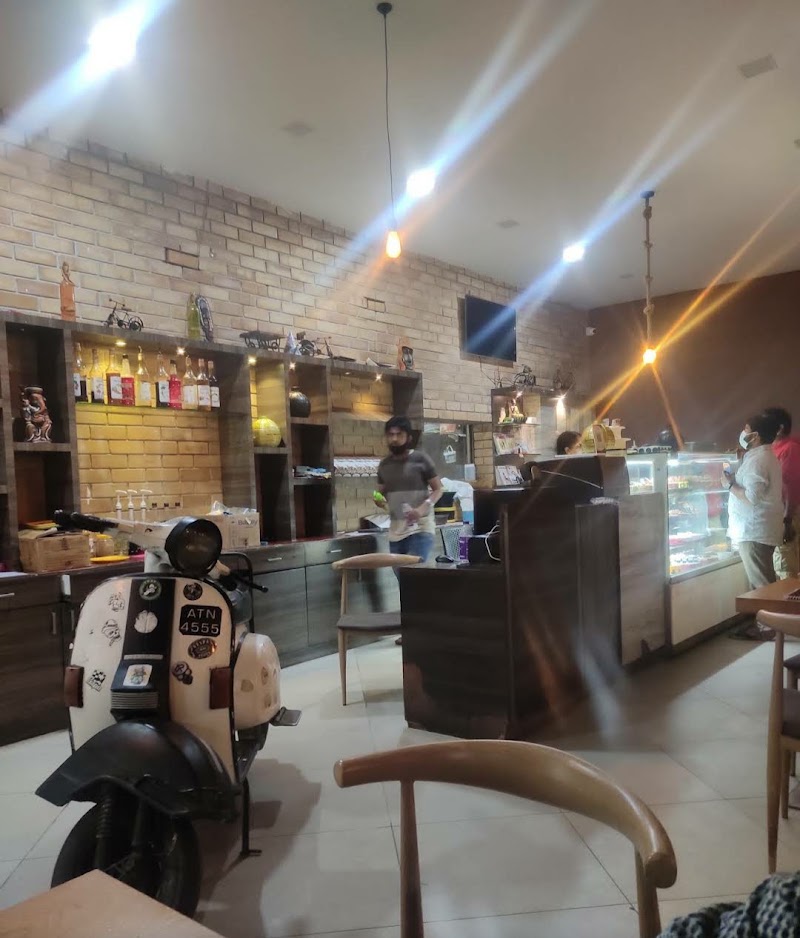 Exotica Bakery and Restaurant - Exotica Bakery and Restaurant Kings Court Avenue, Srihari Nagar, Magunta Layout, Nellore, Andhra Pradesh 524003, India