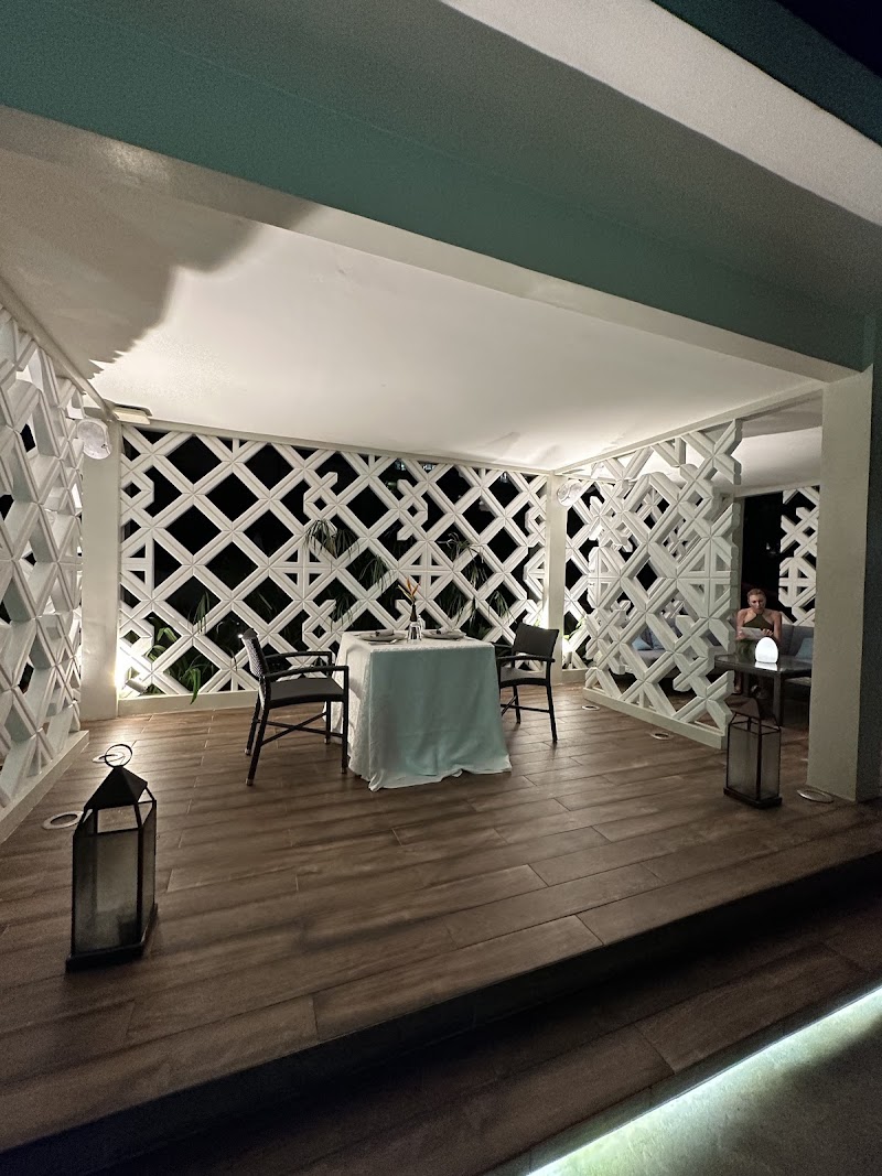 Azure Beach Club Boracay - Azure Beach Club Boracay, Punta Bunga Rd, Malay, Aklan, Philippines