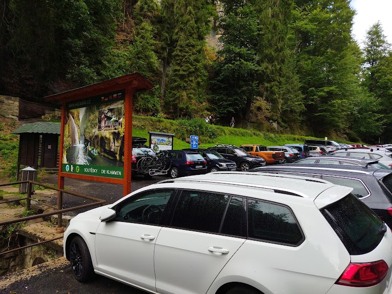 Gorge Parking - Gorge Parking, Suchá Bělá, 407 17 Hřensko, Czechia