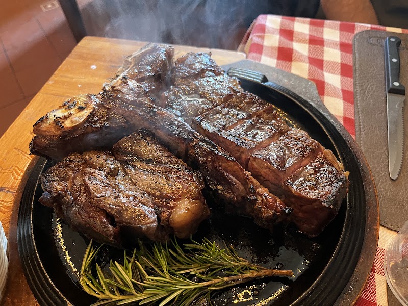 Trattoria Ponte Vecchio - Ristorante Firenze - Trattoria Ponte Vecchio - Ristorante Firenze Lungarno degli Archibusieri, 8, 50122 Firenze FI, Italy