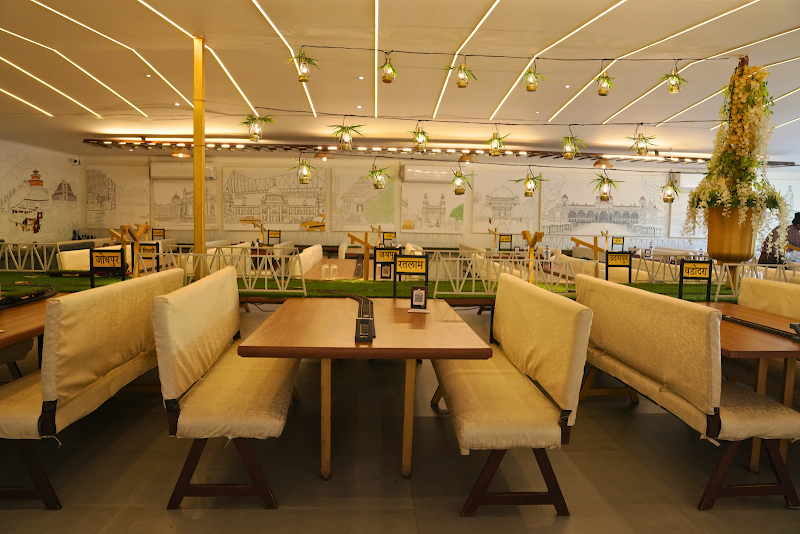 Vegetrainian - The Train Restaurant - Vegetrainian - The Train Restaurant 31-A-2, near Sukhadia Circle, New Fatehpura, Panchwati, Udaipur, Rajasthan 313004, India