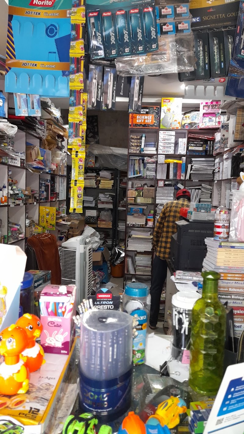 GOOD LUCK BOOK STORE - GOOD LUCK BOOK STORE, Vyavasyik parisar, bajrang chowk, rajkishore nagari, Bilaspur, Rajkishore Nagar, Chhattisgarh 495006, India