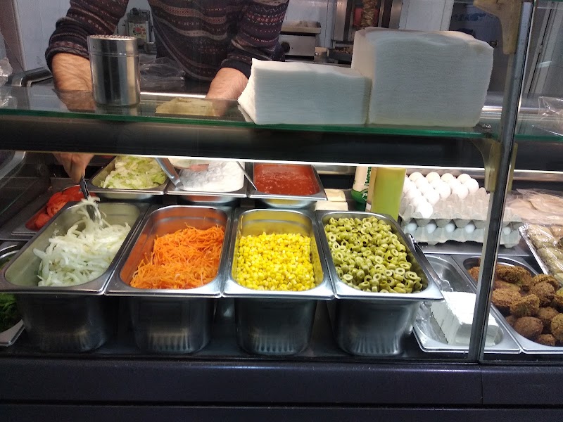 Shawarma 'Kebab' La Primavera (Halal) - Granada Centro - Shawarma 'Kebab' La Primavera (Halal) - Granada Centro, Pl. de Fortuny, Centro, 18009 Granada, Spain