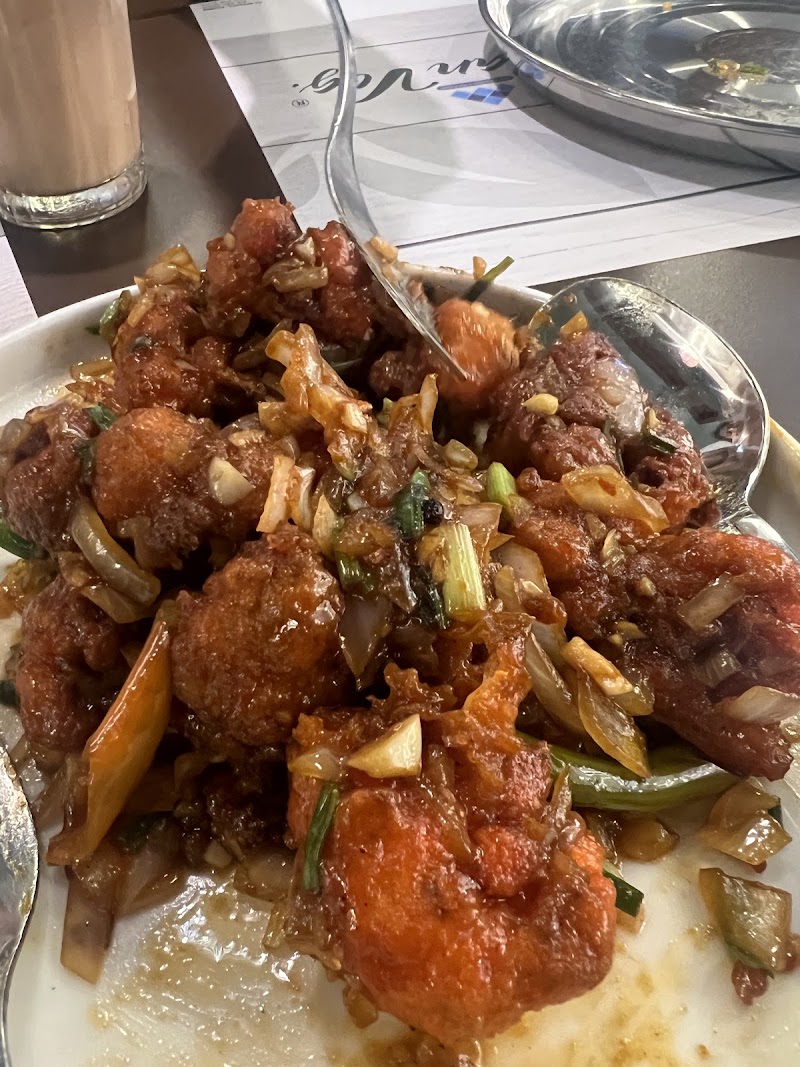 Milan Veg Restaurant Karama - Milan Veg Restaurant Karama Hitoof Bld، flat no 109 - 35 20B St - Al Karama - Dubai - United Arab Emirates