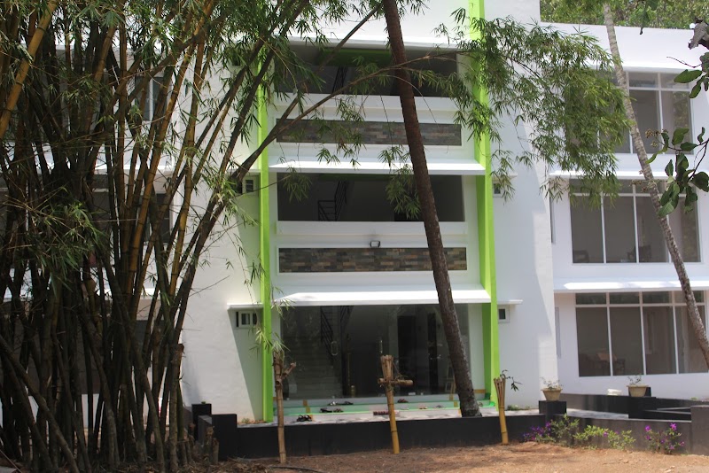 Matt India Medical Centre - Matt India Medical Centre, Ezhupunna South, Alleppey, Kodamthuruth, Keralam 688537, India