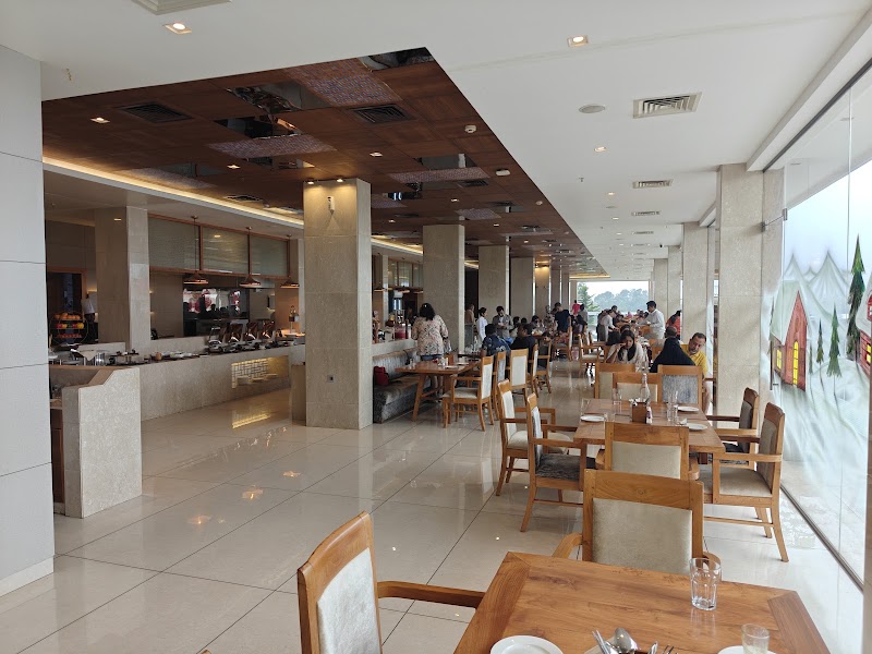 High Range Club Restaurant - High Range Club Restaurant, Anachal, Kerala 685565, India