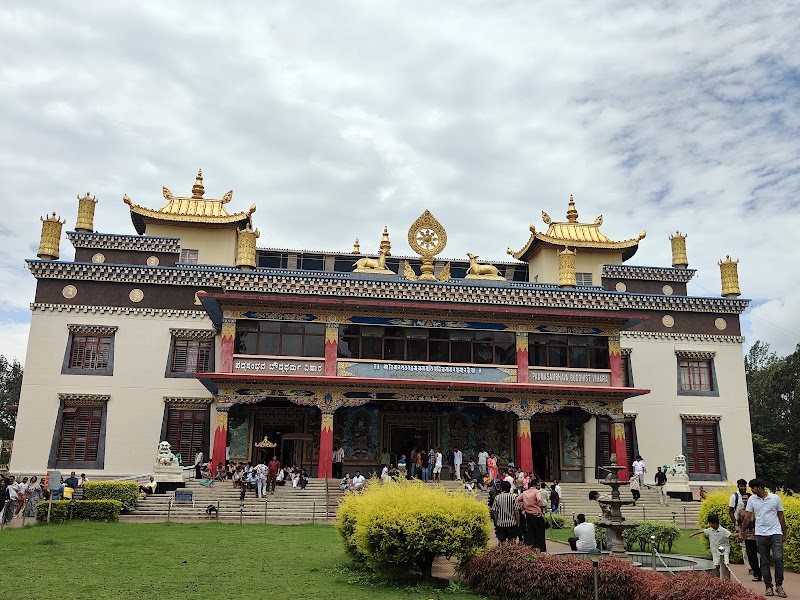 Namdroling Monastery Golden Temple - Namdroling Monastery Golden Temple, FX44+6R2, Kushalnagar, Karnataka 571234, India