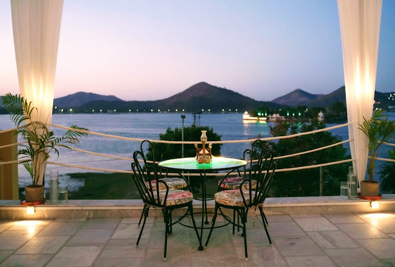 Chandraveer Niwas - Chandraveer Niwas, 767, Rani Rd, Fateh Sagar Lake, Udaipur, Rajasthan 313004, India